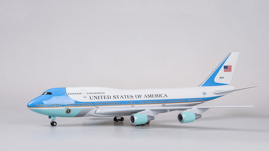 Modelo de Avión Boeing 747 para Coleccionistas y Entusiastas - Image 10