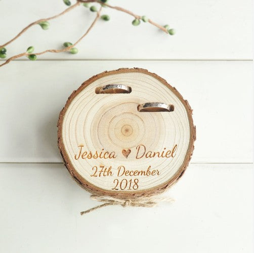 Caja Portaanillos de Madera para Novia