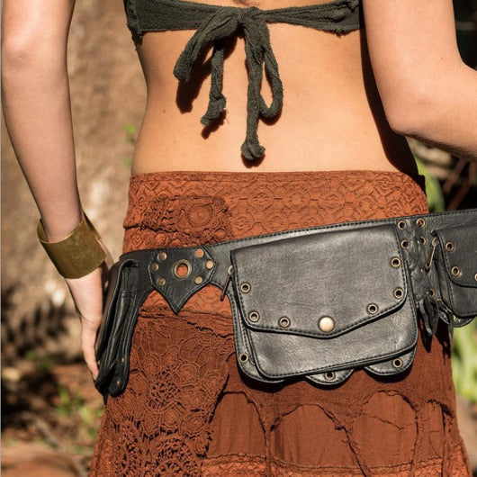 Bolso Cintura Medieval con Remaches y Cierre de Cremallera en Cuero PU - Image 5