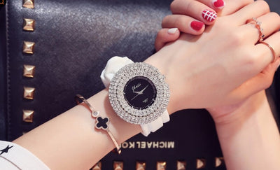 Reloj de Mujer Coreano con Diamantes y Cielo Estrellado de Lujo - Image 9