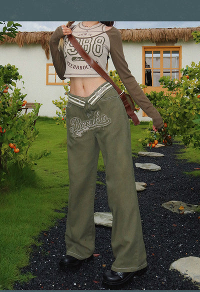 Jeans Rectos Mujer con Parche Bordado American Gothic y Orilla sin Rematar - Image 20