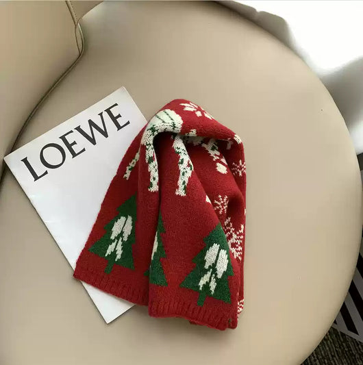Bufanda Navideña Tejida para Niños - Diseño Árbol de Navidad Adorable - Image 15