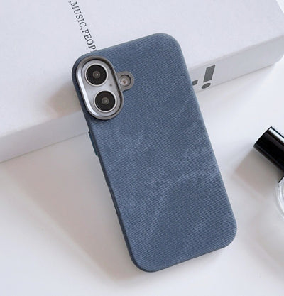 Funda Magnética de Cuero con Franela para Celular - Image 9