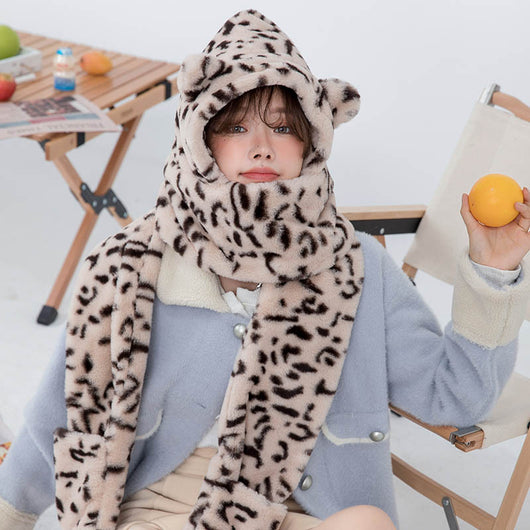 Conjunto 3 en 1: Gorro, Bufanda y Guantes con Estampado de Patitas - Image 2