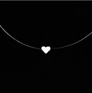 Collar de Hilo Transparente Cadena Clavícula Simple - Image 4