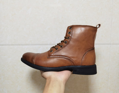 Botas Martin de Cuero para Hombre con Punta Afilada - Estilo Retro - Image 9