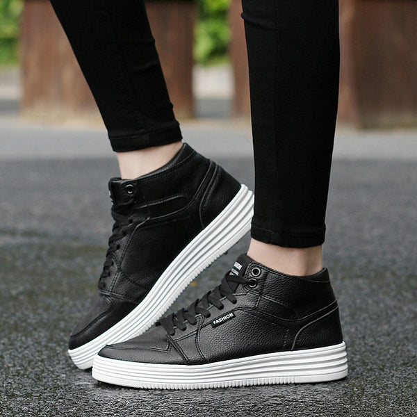 Zapatillas Blancas Altas para Hombre con Cierre de Correa - Image 12