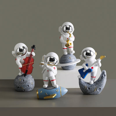 Figuras Decorativas Nórdicas de Astronauta en Resina - Image 16