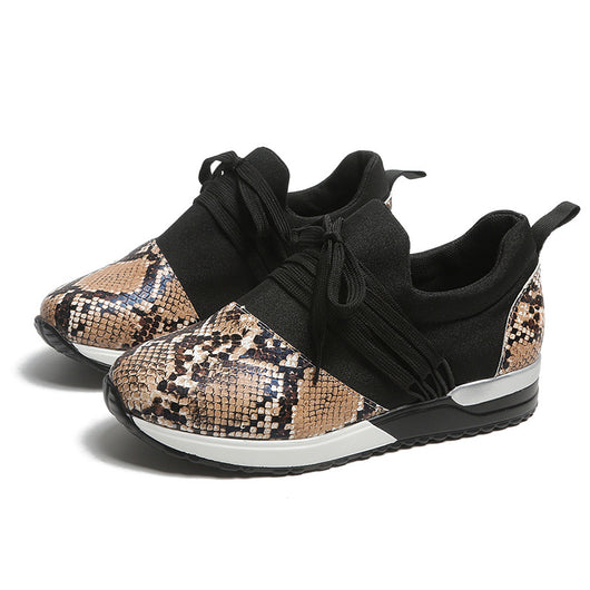 Tenis Casuales para Mujer con Estampado de Serpiente y Cordones - Image 13
