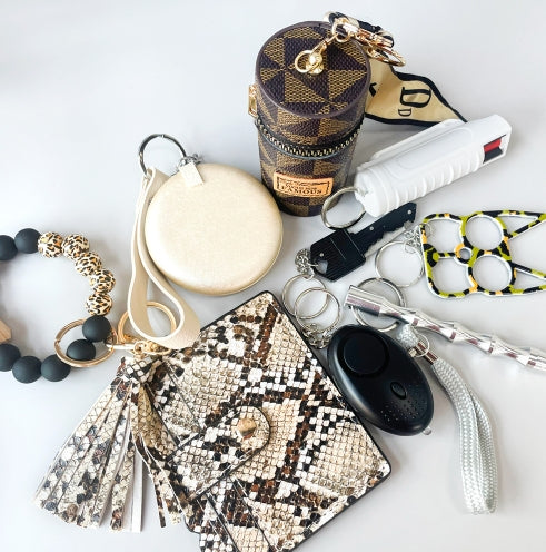 Set de Pulsera Llavero con Bolsa de Cosmético - Diseño Moderno - Image 9