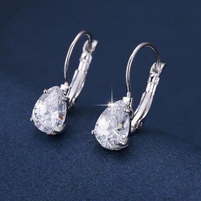 Aretes de Moda Minimalistas en Metal - Diseño Femenino y Versátil - Image 2