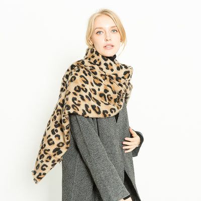 Bufanda Chal de Cachemira con Estampado Leopardo para Mujer - Image 2