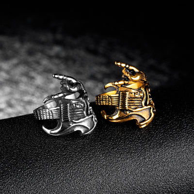 Anillo para Hombre de Acero de Titanio - Calavera, Guitarra y Estilo Rock - Image 3