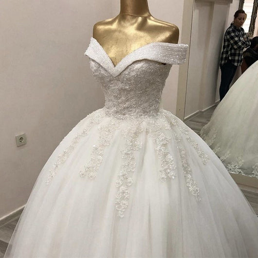 Vestido de Novia Ajustado con Cola y Lazo Anudado - Image 7
