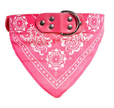 Collar bandana absorbente con patrón triangular para perros pequeños - Image 9