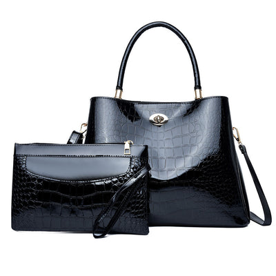 Bolso Mensajero de Cuero Charol con Bandolera Única - Image 20
