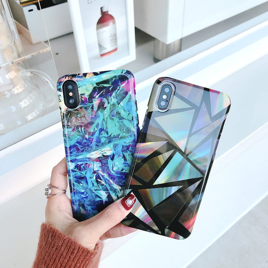 Funda Geométrica Triangular para Celular - Diseño Minimalista Unisex - Image 2