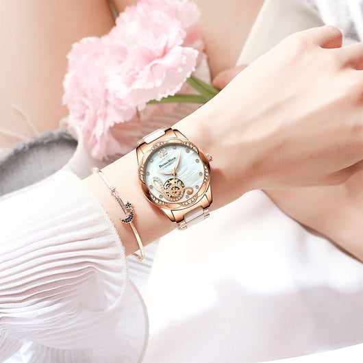Reloj Automático para Mujer Deyi Bird Rojo Vino con Diseño Calado - Image 3