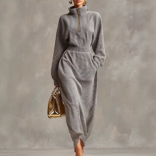 Vestido Casual Gris Claro con Cuello V, Manga Larga y Cierre Frontal