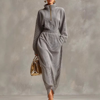 Vestido Casual Gris Claro con Cuello V, Manga Larga y Cierre Frontal