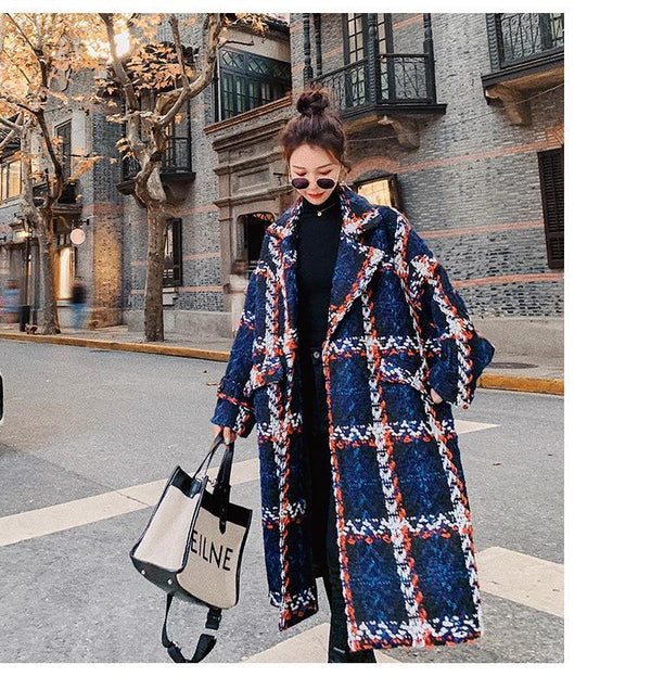 Abrigo Tweed Cuadros Contrastados Corte Recto Largo Medio