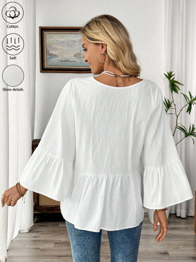 Blusa Cuello V con Mangas Volantes en Colores Sólidos - Image 20
