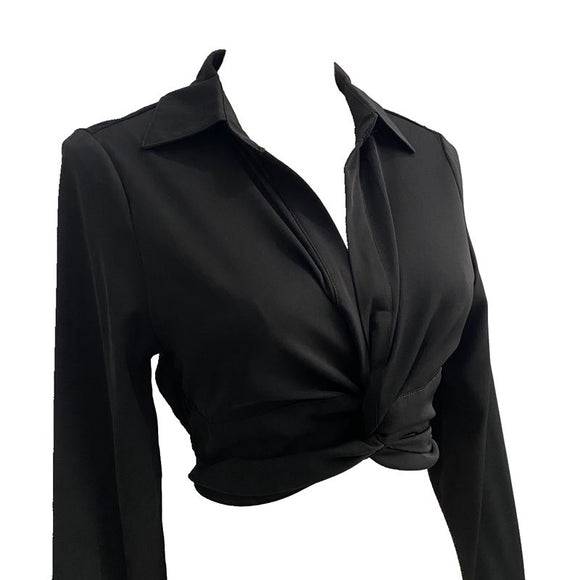 Blusa Crop Top Negra con Lazo, Cuello en V y Ajuste Slim