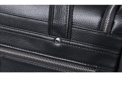 Bolsa de Viaje de Cuero para Hombre - Gran Capacidad y Portabilidad - Image 12