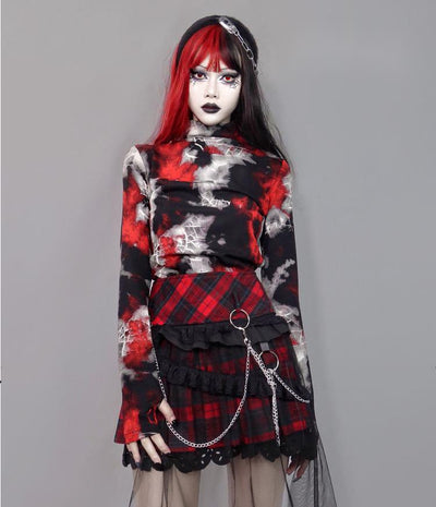 Blusa Base Gótica Cuello Alto con Telaraña y Detalles Punk