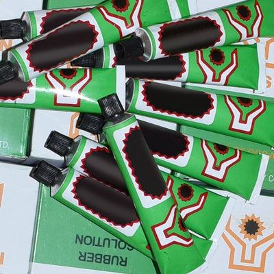 Adhesivo Reparador para Cámaras de Bicicleta y Neumáticos