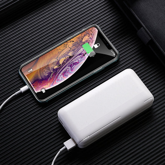 Chaleco Power Bank con Pantalla LED - Batería Portátil Ultradelgada - Image 4