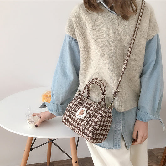 Bolsa Boston para Mujer: Elegante Cartera Mensajera Versátil - Image 5