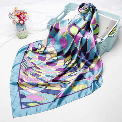 Pañuelo de Satén con Estampado de Ondas de Agua - Image 3