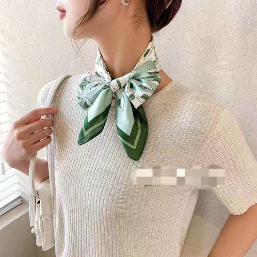 Pañuelo Cuadrado Étnico Flores Silvestres - Accesorio Multiestación
