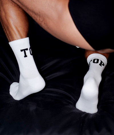 Calcetines Deportivos Largos de Alto Rendimiento - Image 3