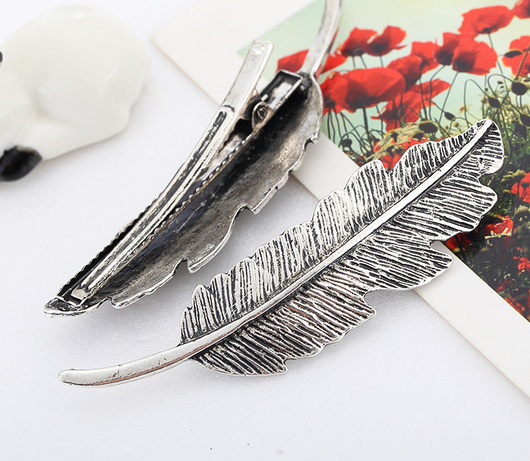 Pasador de Cabello de Hojas Grandes y Plumas - Diseño de Moda Europea y Estadounidense - Image 5