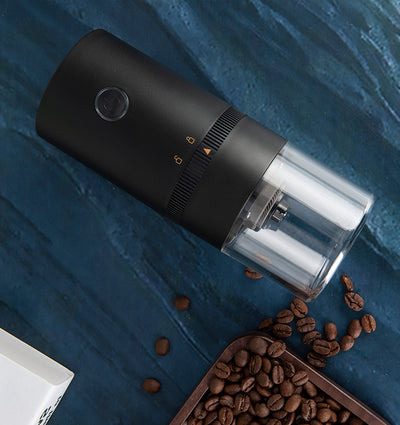 Molinillo de Café Eléctrico Portátil con Carga USB y Núcleo de Cerámica Profesional - Image 3