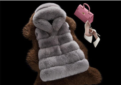Chaleco Acolchado de Piel Sintética con Capucha para Mujer - Image 11