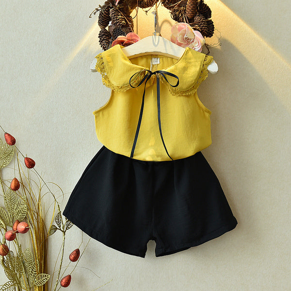 Conjunto Deportivo Madison: Camiseta sin Mangas y Shorts