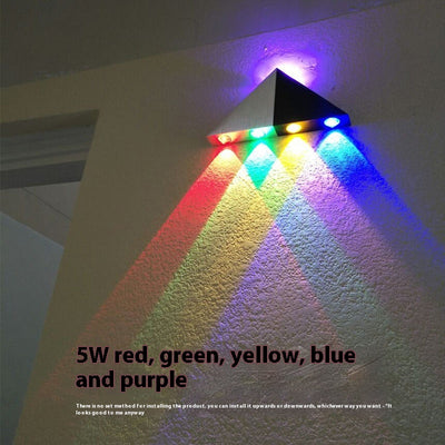 Lámpara de Pared LED Triangular Creativa - Image 3