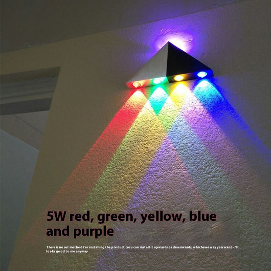 Lámpara de Pared LED Triangular Creativa - Image 3