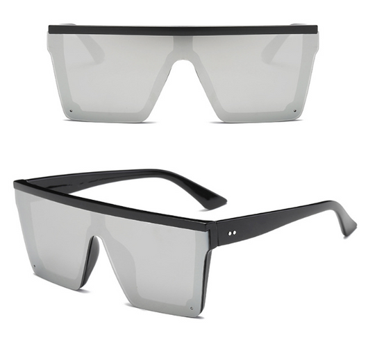 Large-frame square sunglasses with a tortoiseshell pattern frame and gradient brown lenses, shown from front and side. - Image 6