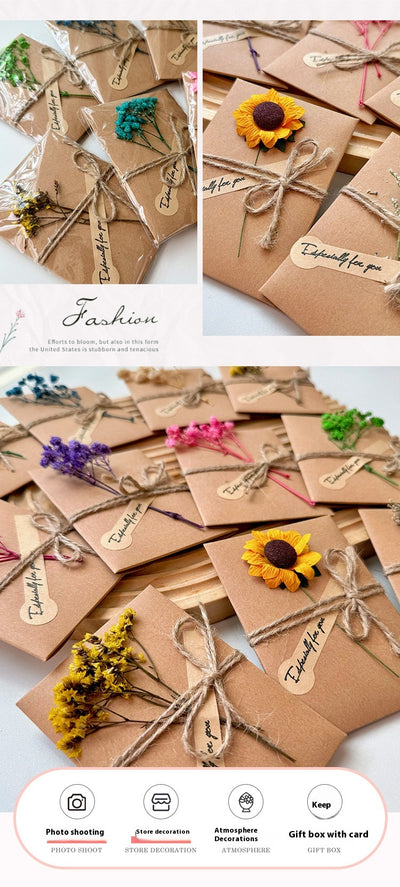 Tarjeta de Agradecimiento con Flores Secas y Cielo Estrellado - Image 31