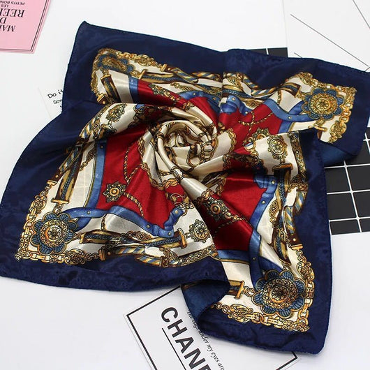Pañuelo de Seda Elegante - Image 12