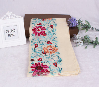 Pañuelo Étnico de Seda con Bordados Florales - Protección Solar y Estilo - Image 21