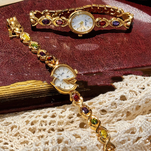 Reloj Elegante para Mujer con Gemas Arcoíris y Diseño Vintage - Image 6