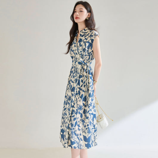 Vestido Camisero Ajustado Estampado Azul y Blanco - Image 3