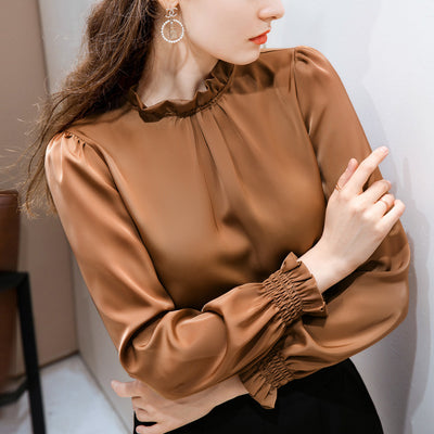 Blusa de Satén con Mangas Voluminosas y Volantes - Image 10