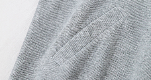 Sudadera Gris Cropped con Capucha para Mujer - Image 13