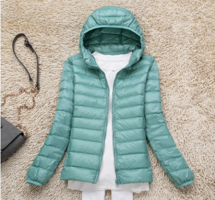 Chaqueta Acolchada Ligera con Capucha para Mujer - Diseño Slim Moderno - Image 14